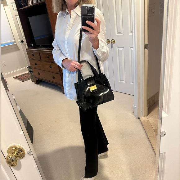 Ferragamo black patent leather purse - Picture 4 of 9